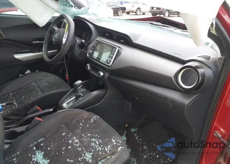 2018 Nissan Kicks Sv z USA, uszkodzony, nr VIN 3N1CP5CU0JL542744